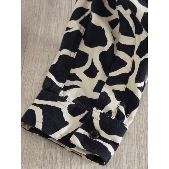 I.N.C Black and white button down blouse size L - Picture 4 of 4